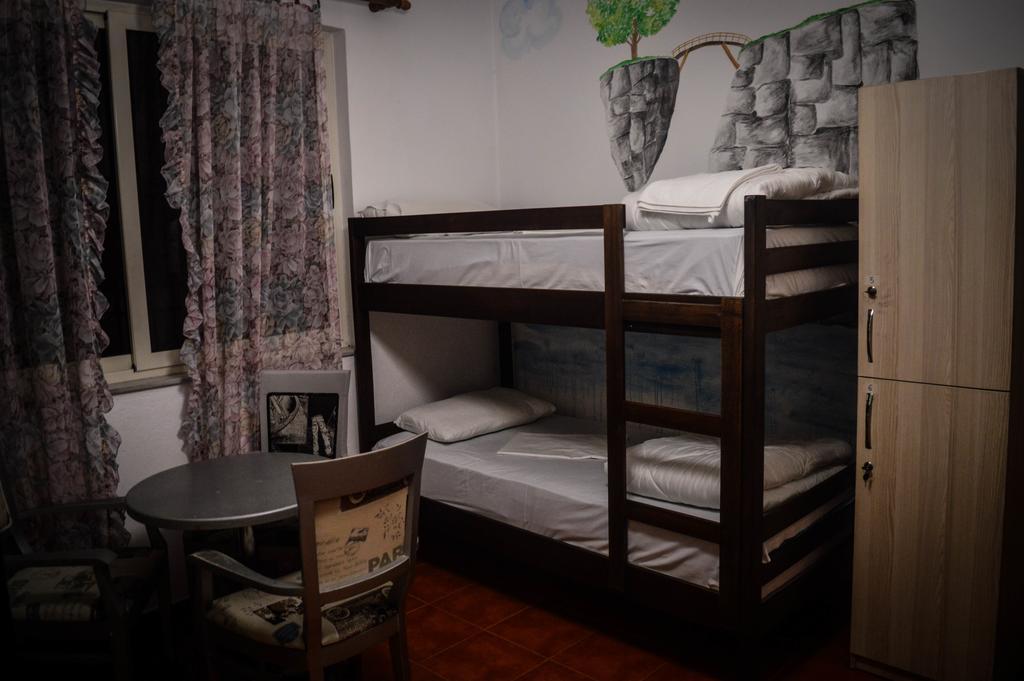שקודר Arka Hostel מראה חיצוני תמונה