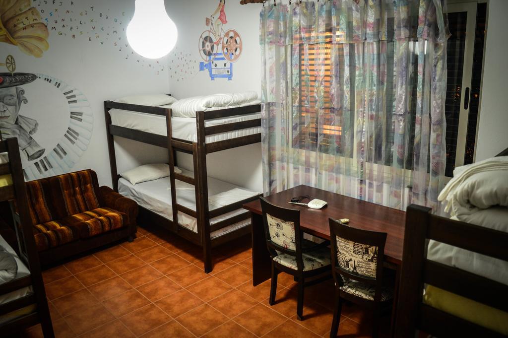שקודר Arka Hostel מראה חיצוני תמונה