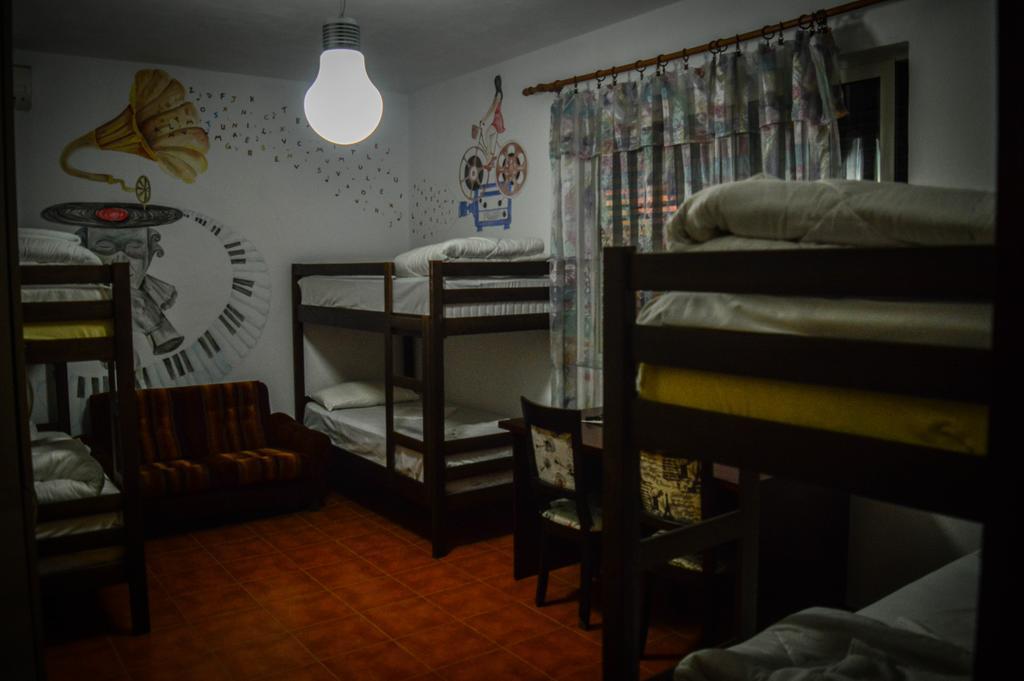שקודר Arka Hostel מראה חיצוני תמונה